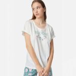 Дамска памучна пижама с надпис Bloom къс ръкав и панталонки на флорални мотиви | Minerva