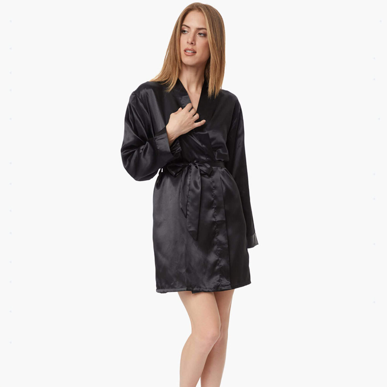 Дамски черен сатенен халат за вкъщи с коланче | Minerva