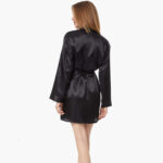 Къс сатенен халат с дълъг ръкав | Minerva | Цвят: черен
