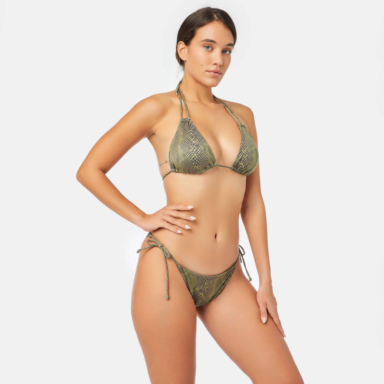 Долнище на бански Amazon Tanga бикини с връзки от бързосъхнеща материя | Minerva | цвят: змийско зелен
